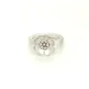 Eleganter Ring mit Blumenmotiv